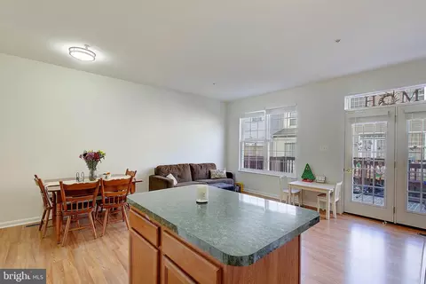 4106 Apple Leaf Ct, Pasadena, MD 21122 photo 6