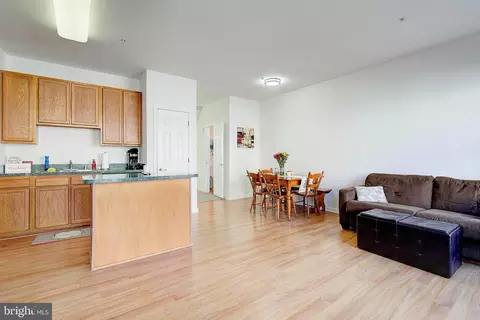 4106 Apple Leaf Ct, Pasadena, MD 21122 photo 9