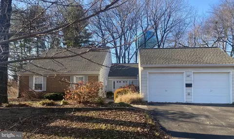 1427 Crofton Pkwy, Crofton, MD 21114