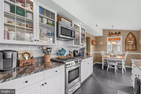 105 Oakford Ave, Edgewater, MD 21037 photo 15