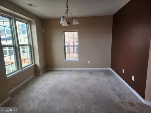 804 Orchard Tree Rd, Odenton, MD 21113 photo 4