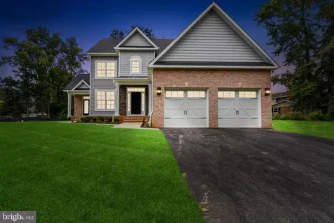 3323 Shomette Ln, Edgewater, MD 21037