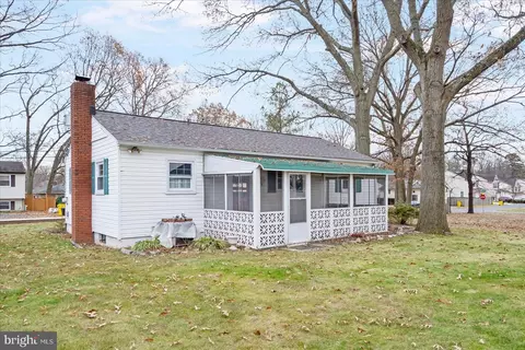 916 8th St, Pasadena, MD 21122 photo 26