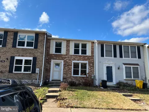 7760 Kidwell Ct, Hanover, MD 21076 photo 2