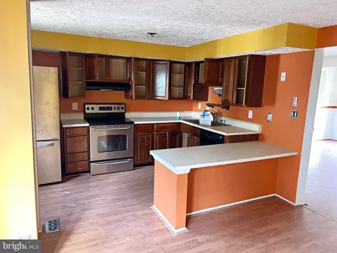 7760 Kidwell Ct, Hanover, MD 21076 photo 11