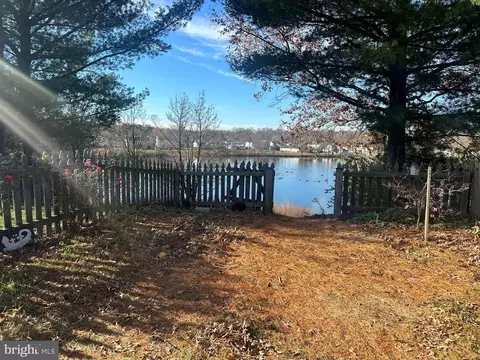 7760 Kidwell Ct, Hanover, MD 21076 photo 5