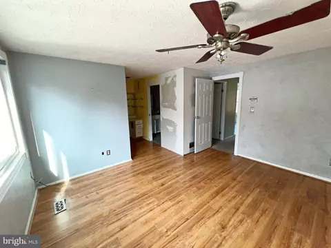 7760 Kidwell Ct, Hanover, MD 21076 photo 16