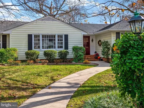 246 Puritan Pl, Annapolis, MD 21409