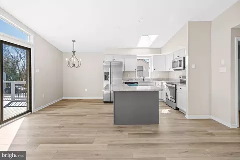 Kitchen - 6028 Melbourne Ave, Deale, MD 20751 photo 5 of 5