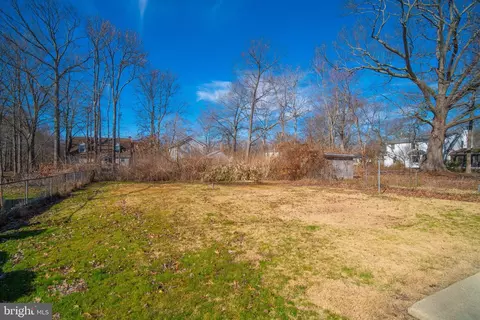 Exterior - 6028 Melbourne Ave, Deale, MD 20751 photo 6 of 11