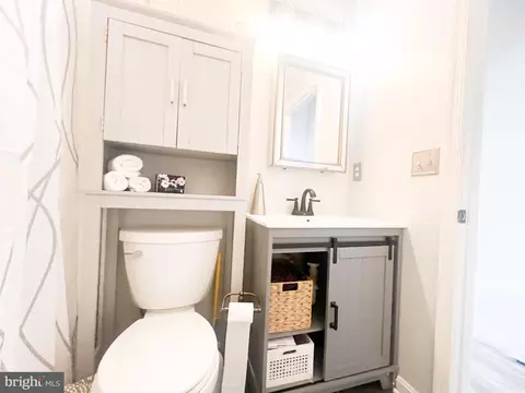 8231 Brooktree St, Laurel, MD 20724 photo 34