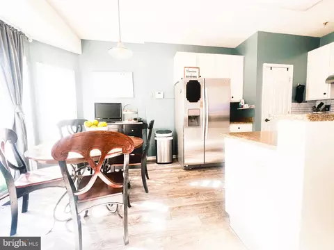 8231 Brooktree St, Laurel, MD 20724 photo 20