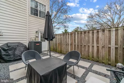 1724 E Bancroft Ln, Crofton, MD 21114 photo 31