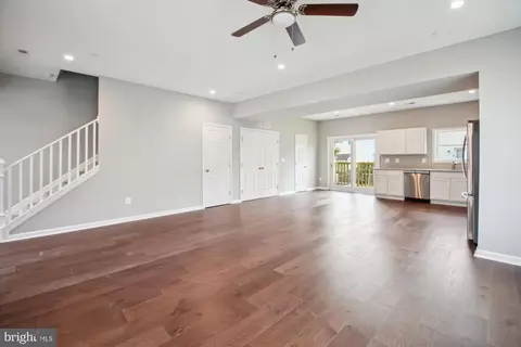 1225 Spruce Ave, Shady Side, MD 20764 photo 4