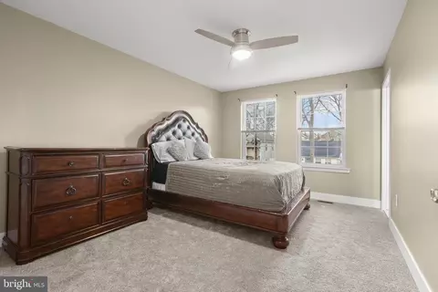 1722 Fairhill Dr, Edgewater, MD 21037 photo 4
