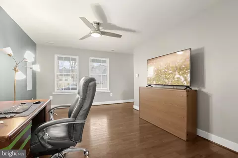 1722 Fairhill Dr, Edgewater, MD 21037 photo 9