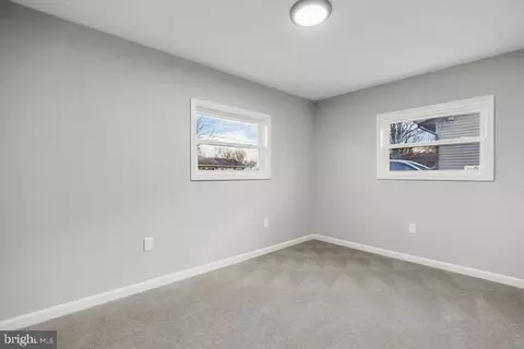 8404 Lockwood Rd, Pasadena, MD 21122 photo 13