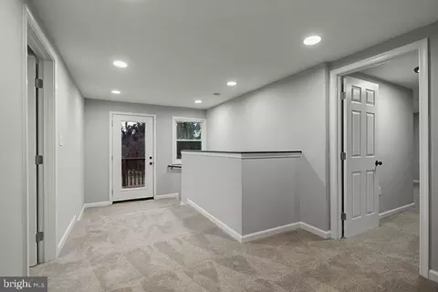 8404 Lockwood Rd, Pasadena, MD 21122 photo 24