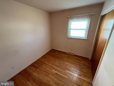 147 Riviera Dr, Pasadena, MD 21122 photo 13