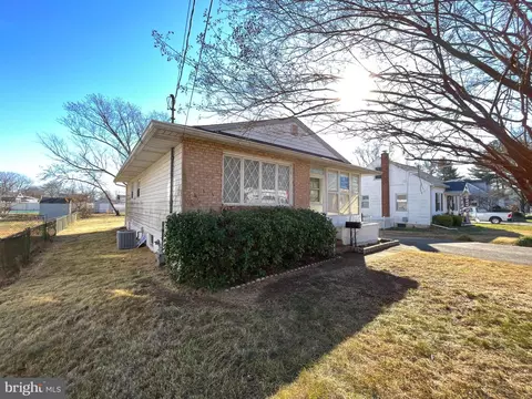 147 Riviera Dr, Pasadena, MD 21122 photo 50