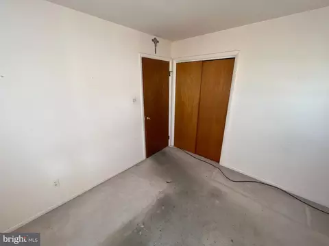 147 Riviera Dr, Pasadena, MD 21122 photo 18