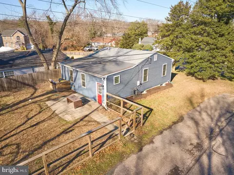 635 Laurel Dr, Pasadena, MD 21122 photo 32