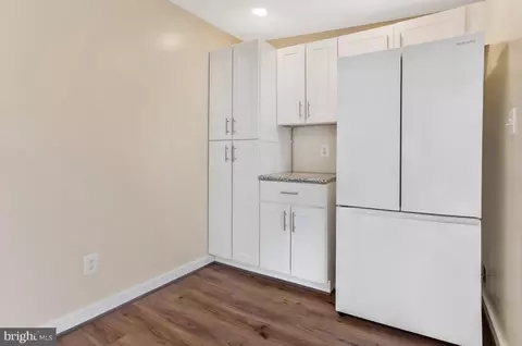635 Laurel Dr, Pasadena, MD 21122 photo 14