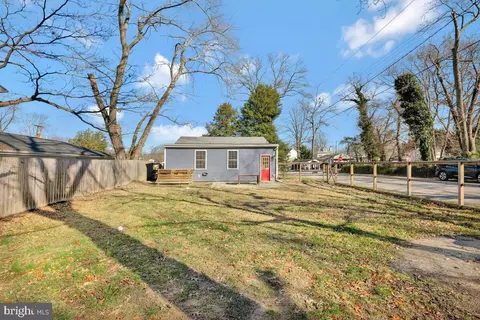 635 Laurel Dr, Pasadena, MD 21122 photo 28