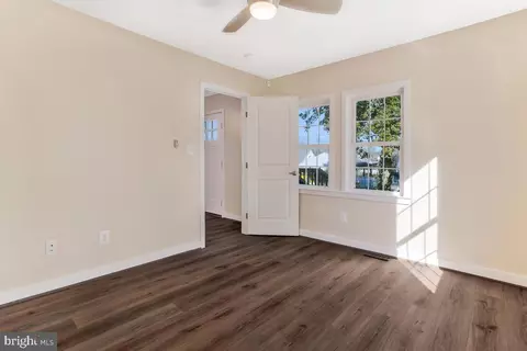 635 Laurel Dr, Pasadena, MD 21122 photo 18