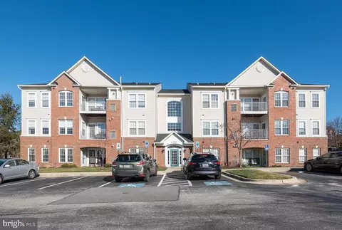 2498 Amber Orchard Ct E #304, Odenton, MD 21113