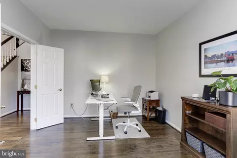8108 Fanfair Ln, Pasadena, MD 21122 photo 7