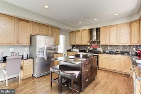 8108 Fanfair Ln, Pasadena, MD 21122 photo 20