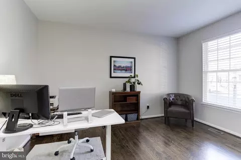 8108 Fanfair Ln, Pasadena, MD 21122 photo 6