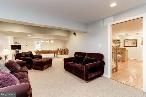 8108 Fanfair Ln, Pasadena, MD 21122 photo 58