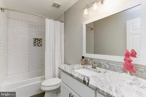 8108 Fanfair Ln, Pasadena, MD 21122 photo 47