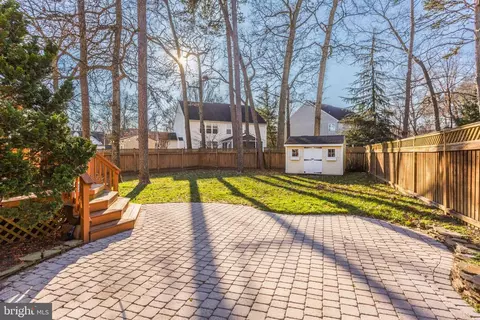 8108 Fanfair Ln, Pasadena, MD 21122 photo 65