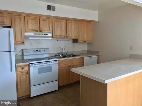 623 Bywater Rd, Annapolis, MD 21401 photo 8