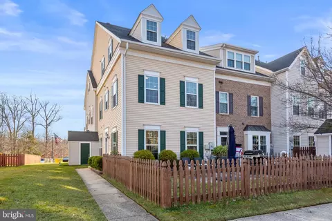 8711 Morning Breeze Ct, Odenton, MD 21113