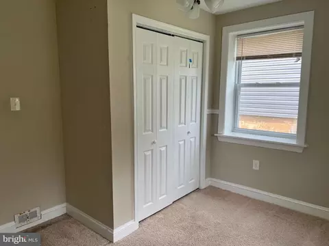 Bedroom - 7678 Cedar Dr, Pasadena, MD 21122 photo 2 of 2