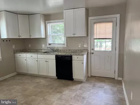 Kitchen - 7678 Cedar Dr, Pasadena, MD 21122 photo 1 of 2