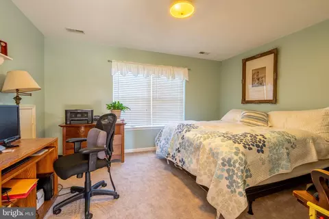 611 Overhill Dr, Edgewater, MD 21037 photo 33