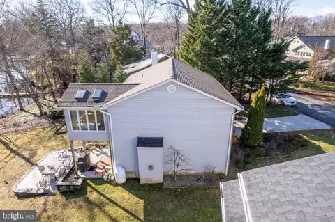 611 Overhill Dr, Edgewater, MD 21037 photo 5