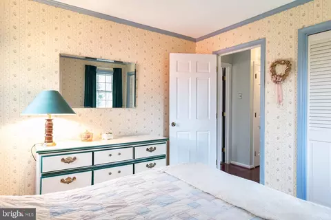 227 Falcon Dr, Pasadena, MD 21122 photo 21