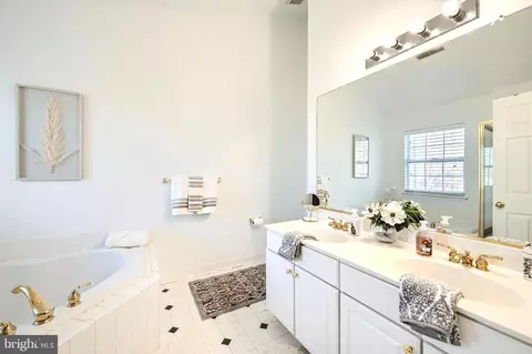 264 Seneca Ter, Pasadena, MD 21122 photo 14