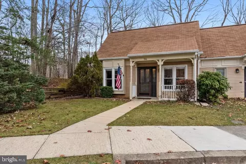 946 Riversedge Cir, Annapolis, MD 21401
