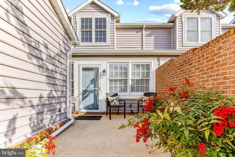 2703 Yeomans Lantern Ct, Annapolis, MD 21401