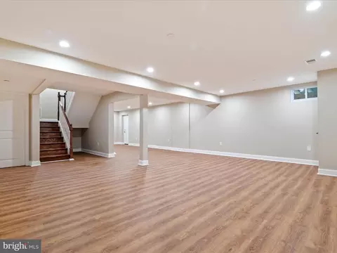 8134 Solley Rd, Pasadena, MD 21122 photo 34