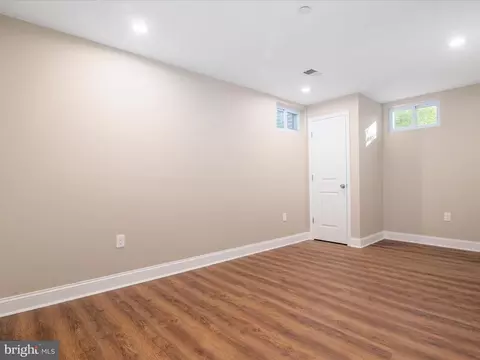 8134 Solley Rd, Pasadena, MD 21122 photo 37