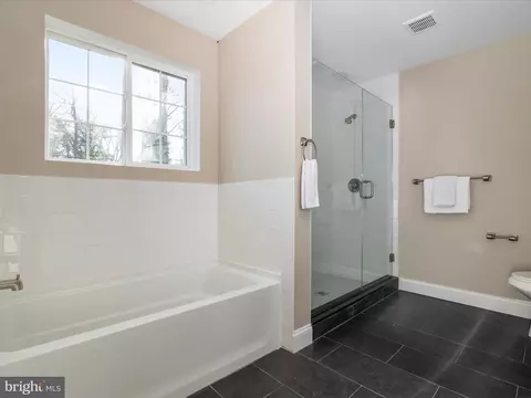 8134 Solley Rd, Pasadena, MD 21122 photo 25