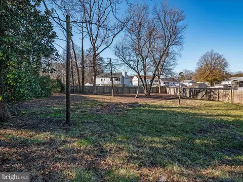 8134 Solley Rd, Pasadena, MD 21122 photo 42
